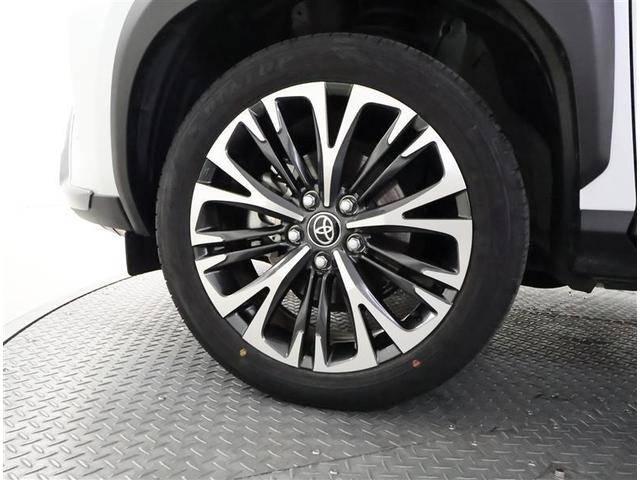 �X�|�[�e�B�Ȉ�ۂ�^���鏃���z�C�[���ł��B�ǂ��܂ł������Ă��������Ȃ�悤�ȃf�U�C���ł��ˁ�