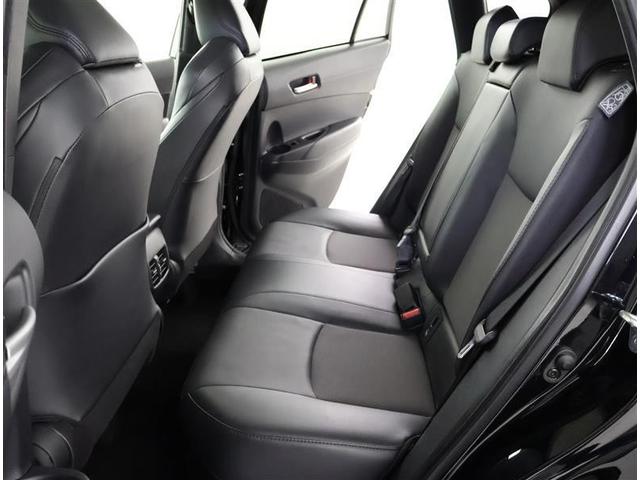 カローラクロス ハイブリッド　Ｚ　サンルーフ　フルセグ　メモリーナビ　ＤＶＤ再生　バックカメラ　衝突被害軽減システム　ＥＴＣ　ＬＥＤヘッドランプ　ワンオーナー（12枚目）