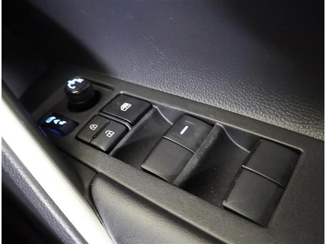 カローラクロス ハイブリッド　Ｚ　サンルーフ　フルセグ　メモリーナビ　ＤＶＤ再生　バックカメラ　衝突被害軽減システム　ＥＴＣ　ＬＥＤヘッドランプ　ワンオーナー（26枚目）