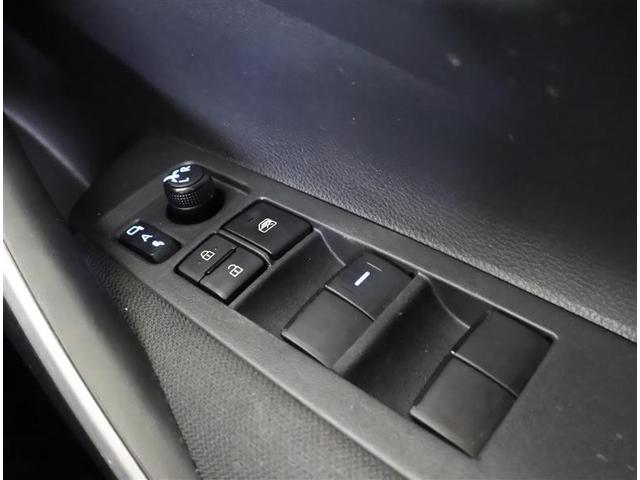 ���ꊴ�̂���������ꂽ�f�U�C���̃C���p�l�B����p�l�����h���C�o�[�𒆐S�Ƃ����z�u�ł��B