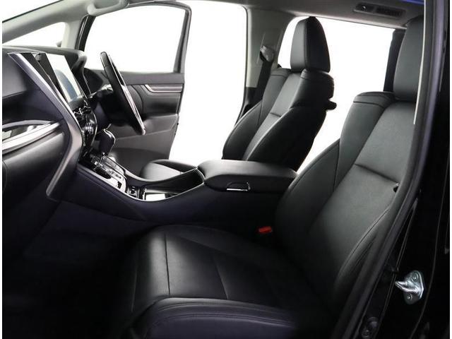 ���F���̂悢�C���p�l����ł��I����X�C�b�`��J�b�v�z���_�[���g���₷���ʒu�ɔz�u����Ă��܂���