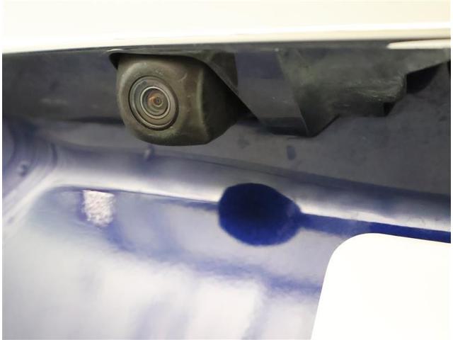 アクア Ｓスタイルブラック　フルセグ　メモリーナビ　ＤＶＤ再生　バックカメラ　衝突被害軽減システム　ＥＴＣ　ＬＥＤヘッドランプ　ワンオーナー（8枚目）