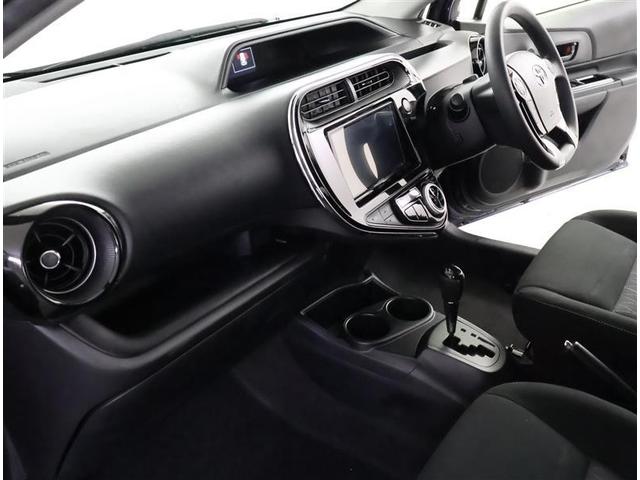 アクア Ｓスタイルブラック　フルセグ　メモリーナビ　ＤＶＤ再生　バックカメラ　衝突被害軽減システム　ＥＴＣ　ＬＥＤヘッドランプ　ワンオーナー（16枚目）