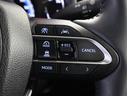 レーダークルーズコントロール（全車速追従機能付）付きです。車速に応じて追従支援してくれるので、ロングドライブも快適です。詳細は販売店スタッフまでおたずねください。