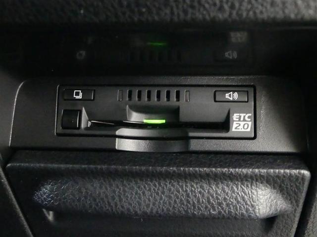 ヴォクシー ＺＳ　煌ＩＩ　フルセグ　メモリーナビ　ＤＶＤ再生　バックカメラ　衝突被害軽減システム　ＥＴＣ　両側電動スライド　ＬＥＤヘッドランプ　ウオークスルー　乗車定員７人　３列シート　ワンオーナー　フルエアロ（28枚目）