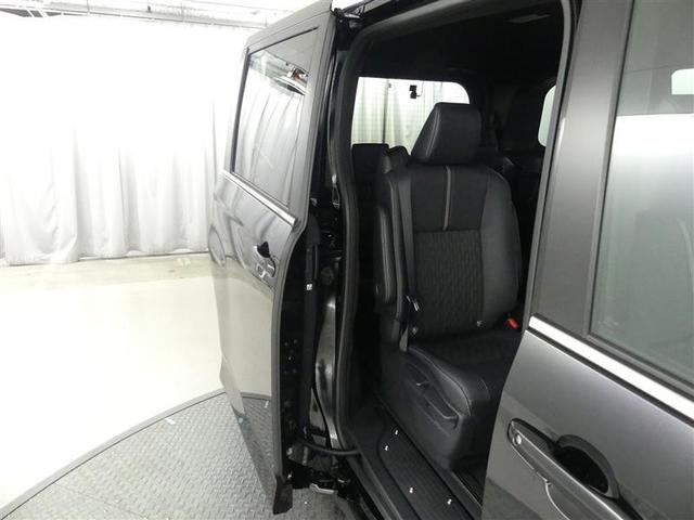 ノア Ｓ－Ｚ　フルセグ　メモリーナビ　ＤＶＤ再生　バックカメラ　衝突被害軽減システム　ＥＴＣ　ドラレコ　両側電動スライド　ＬＥＤヘッドランプ　乗車定員７人　３列シート　ワンオーナー（12枚目）