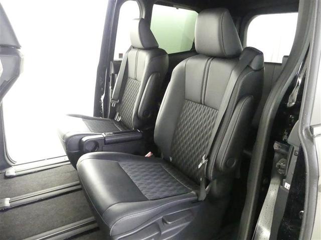 ノア Ｓ－Ｚ　フルセグ　メモリーナビ　ＤＶＤ再生　バックカメラ　衝突被害軽減システム　ＥＴＣ　ドラレコ　両側電動スライド　ＬＥＤヘッドランプ　乗車定員７人　３列シート　ワンオーナー（14枚目）