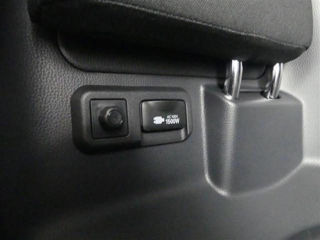 ノア ハイブリッドＳ－Ｚ　フルセグ　メモリーナビ　ＤＶＤ再生　バックカメラ　衝突被害軽減システム　ＥＴＣ　両側電動スライド　ＬＥＤヘッドランプ　乗車定員７人　３列シート　ワンオーナー（22枚目）