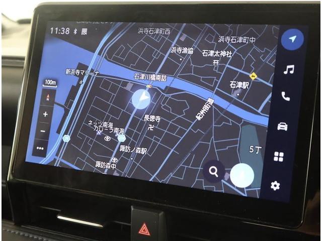 ヴォクシー ハイブリッドＳ－Ｚ　フルセグ　メモリーナビ　ＤＶＤ再生　後席モニター　バックカメラ　衝突被害軽減システム　ＥＴＣ　両側電動スライド　ＬＥＤヘッドランプ　乗車定員７人　３列シート　ワンオーナー（6枚目）