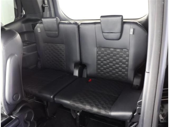 ヴォクシー ハイブリッドＳ－Ｚ　フルセグ　メモリーナビ　ＤＶＤ再生　後席モニター　バックカメラ　衝突被害軽減システム　ＥＴＣ　両側電動スライド　ＬＥＤヘッドランプ　乗車定員７人　３列シート　ワンオーナー（14枚目）