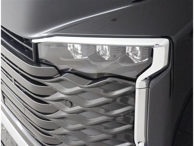 ヴォクシー ハイブリッドＳ－Ｚ　フルセグ　メモリーナビ　ＤＶＤ再生　後席モニター　バックカメラ　衝突被害軽減システム　ＥＴＣ　両側電動スライド　ＬＥＤヘッドランプ　乗車定員７人　３列シート　ワンオーナー（23枚目）