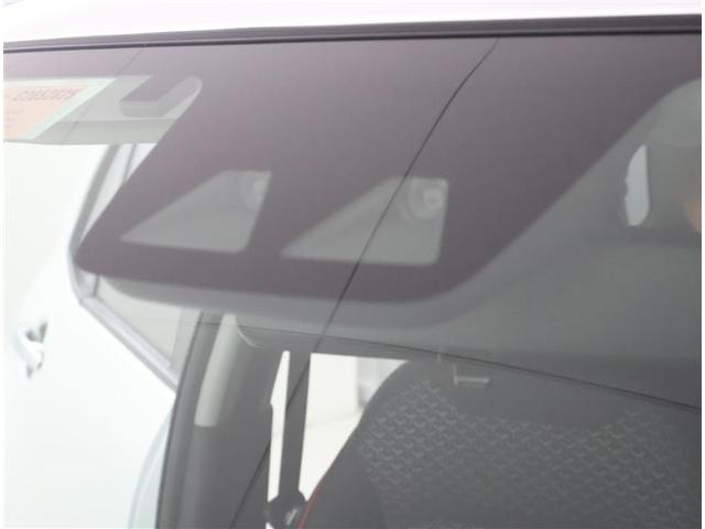 ライズ Ｚ　フルセグ　メモリーナビ　ＤＶＤ再生　バックカメラ　衝突被害軽減システム　ＥＴＣ　ＬＥＤヘッドランプ　ワンオーナー　アイドリングストップ（9枚目）