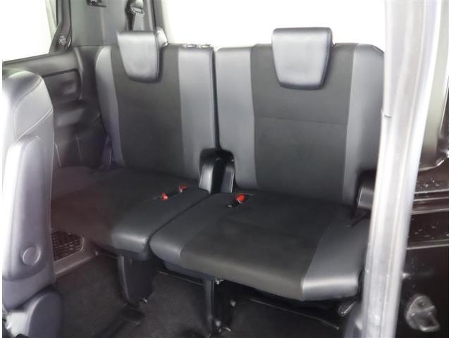 ノア Si ダブルバイビーII 4WD フルセグ メモリーナビ DVD再生 後席モニター バックカメラ 衝突被害軽減システム ETC 両側電動スライド LEDヘッドランプ ウオークスルー 乗車定員7人 3列シート ワンオーナー(13枚目)