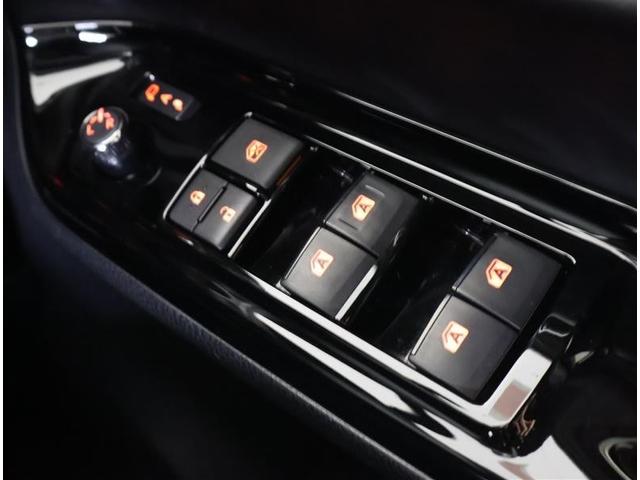 ノア Si ダブルバイビーII 4WD フルセグ メモリーナビ DVD再生 後席モニター バックカメラ 衝突被害軽減システム ETC 両側電動スライド LEDヘッドランプ ウオークスルー 乗車定員7人 3列シート ワンオーナー(27枚目)