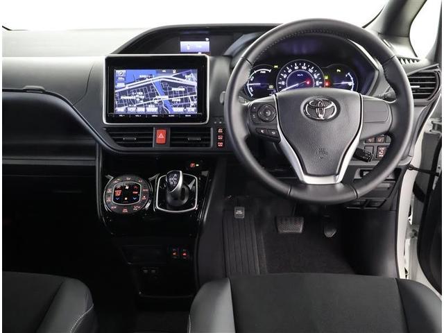 ノア ハイブリッドSi ダブルバイビーII フルセグ メモリーナビ DVD再生 バックカメラ 衝突被害軽減システム ETC 両側電動スライド LEDヘッドランプ 乗車定員7人 3列シート フルエアロ(4枚目)