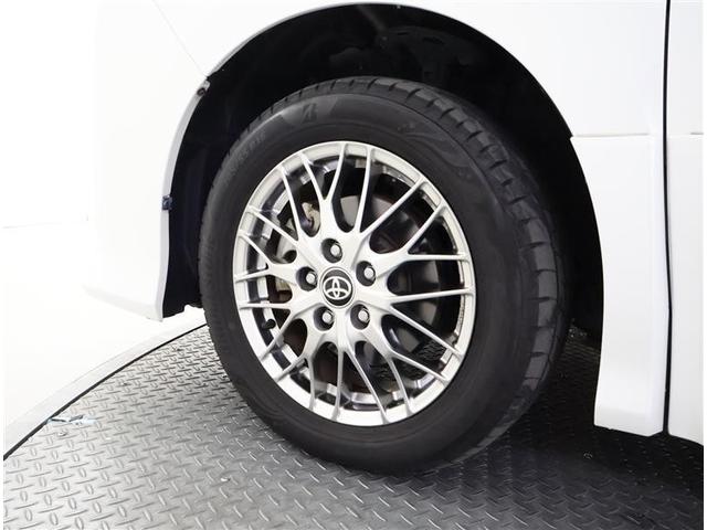 ノア ハイブリッドSi ダブルバイビーII フルセグ メモリーナビ DVD再生 バックカメラ 衝突被害軽減システム ETC 両側電動スライド LEDヘッドランプ 乗車定員7人 3列シート フルエアロ(18枚目)