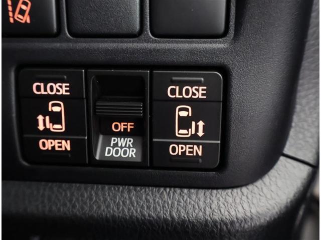 ヴォクシー ハイブリッドＺＳ　煌ＩＩＩ　フルセグ　メモリーナビ　ＤＶＤ再生　バックカメラ　衝突被害軽減システム　ＥＴＣ　両側電動スライド　ＬＥＤヘッドランプ　乗車定員７人　３列シート　ワンオーナー　フルエアロ（11枚目）