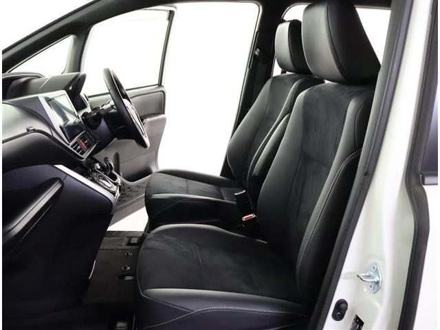 ヴォクシー ハイブリッドＺＳ　煌ＩＩＩ　フルセグ　メモリーナビ　ＤＶＤ再生　バックカメラ　衝突被害軽減システム　ＥＴＣ　両側電動スライド　ＬＥＤヘッドランプ　乗車定員７人　３列シート　ワンオーナー　フルエアロ（13枚目）