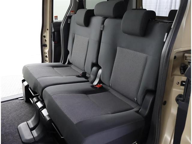 シエンタ Ｇ　フルセグ　バックカメラ　衝突被害軽減システム　ＥＴＣ　ドラレコ　両側電動スライド　ＬＥＤヘッドランプ　乗車定員７人　３列シート　ワンオーナー（14枚目）