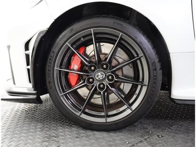 ＧＲヤリス ＲＺ　ハイパフォーマンス　４ＷＤ　フルセグ　メモリーナビ　バックカメラ　衝突被害軽減システム　ＥＴＣ　ドラレコ　ＬＥＤヘッドランプ　フルエアロ（17枚目）