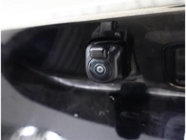 ノア ハイブリッドＳｉ　ダブルバイビーＩＩ　フルセグ　メモリーナビ　ＤＶＤ再生　バックカメラ　衝突被害軽減システム　ＥＴＣ　ドラレコ　両側電動スライド　ＬＥＤヘッドランプ　乗車定員７人　３列シート　フルエアロ（8枚目）