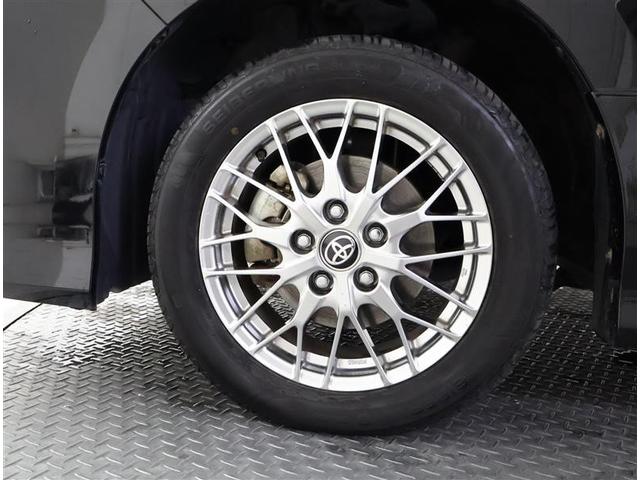 ノア ハイブリッドＳｉ　ダブルバイビーＩＩ　フルセグ　メモリーナビ　ＤＶＤ再生　バックカメラ　衝突被害軽減システム　ＥＴＣ　ドラレコ　両側電動スライド　ＬＥＤヘッドランプ　乗車定員７人　３列シート　フルエアロ（17枚目）