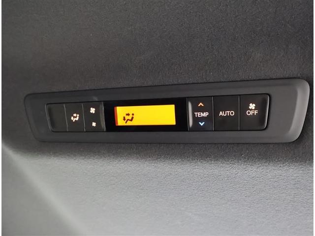 ノア ハイブリッドＳｉ　ダブルバイビーＩＩ　フルセグ　メモリーナビ　ＤＶＤ再生　バックカメラ　衝突被害軽減システム　ＥＴＣ　ドラレコ　両側電動スライド　ＬＥＤヘッドランプ　乗車定員７人　３列シート　フルエアロ（22枚目）