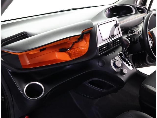 シエンタ ハイブリッドＧ　クエロ　フルセグ　メモリーナビ　ＤＶＤ再生　バックカメラ　衝突被害軽減システム　ＥＴＣ　ドラレコ　両側電動スライド　ＬＥＤヘッドランプ　乗車定員７人　３列シート　ワンオーナー（29枚目）