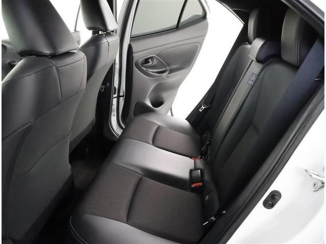 ヤリスクロス ハイブリッドＺ　メモリーナビ　バックカメラ　衝突被害軽減システム　ＥＴＣ　ＬＥＤヘッドランプ　ワンオーナー　フルエアロ（12枚目）