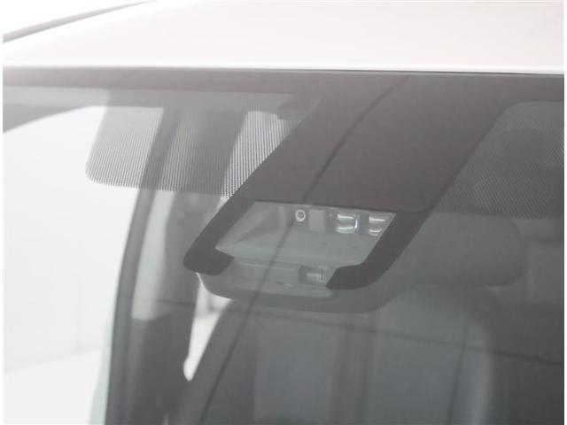 シエンタ Ｇ　クエロ　フルセグ　メモリーナビ　ＤＶＤ再生　後席モニター　バックカメラ　衝突被害軽減システム　ＥＴＣ　両側電動スライド　ＬＥＤヘッドランプ　乗車定員７人　３列シート　ワンオーナー　フルエアロ（9枚目）