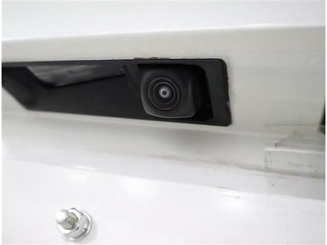 カローラツーリング ハイブリッド　ダブルバイビー　フルセグ　メモリーナビ　ＤＶＤ再生　バックカメラ　衝突被害軽減システム　ＥＴＣ　ＬＥＤヘッドランプ　ワンオーナー（8枚目）