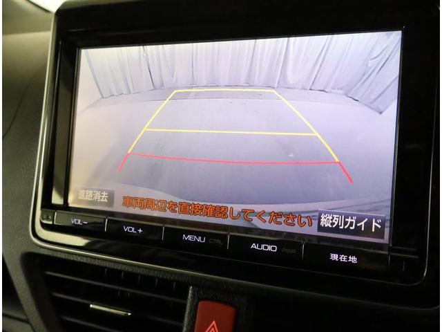 ノア Ｓｉ　フルセグ　メモリーナビ　ＤＶＤ再生　後席モニター　バックカメラ　衝突被害軽減システム　ＥＴＣ　ドラレコ　両側電動スライド　ＬＥＤヘッドランプ　ウオークスルー　乗車定員８人　３列シート　ワンオーナー（7枚目）