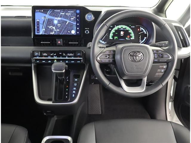 ノア ハイブリッドＳ－Ｚ　フルセグ　メモリーナビ　ＤＶＤ再生　後席モニター　バックカメラ　衝突被害軽減システム　ＥＴＣ　両側電動スライド　ＬＥＤヘッドランプ　乗車定員７人　３列シート　ワンオーナー（4枚目）