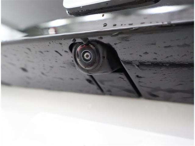 ノア ハイブリッドＳ－Ｚ　フルセグ　メモリーナビ　ＤＶＤ再生　後席モニター　バックカメラ　衝突被害軽減システム　ＥＴＣ　両側電動スライド　ＬＥＤヘッドランプ　乗車定員７人　３列シート　ワンオーナー（8枚目）