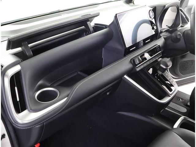 ノア ハイブリッドＳ－Ｚ　フルセグ　メモリーナビ　ＤＶＤ再生　後席モニター　バックカメラ　衝突被害軽減システム　ＥＴＣ　両側電動スライド　ＬＥＤヘッドランプ　乗車定員７人　３列シート　ワンオーナー（29枚目）