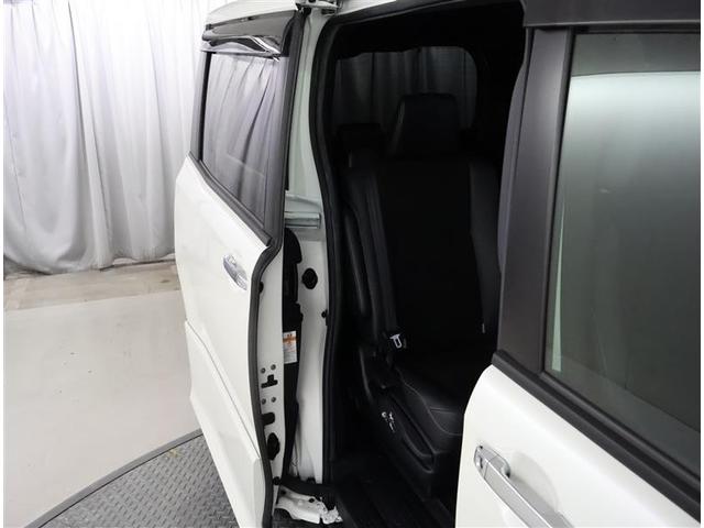 ノア Ｓｉ　ダブルバイビーＩＩ　フルセグ　メモリーナビ　ＤＶＤ再生　後席モニター　バックカメラ　衝突被害軽減システム　ＥＴＣ　両側電動スライド　ＬＥＤヘッドランプ　ウオークスルー　乗車定員７人　３列シート　ワンオーナー　フルエアロ（30枚目）