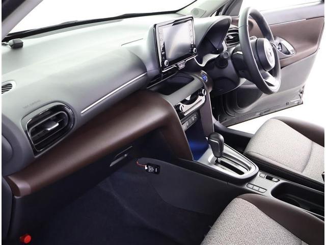 ヤリスクロス ハイブリッドＺ　フルセグ　メモリーナビ　バックカメラ　衝突被害軽減システム　ＥＴＣ　ドラレコ　ＬＥＤヘッドランプ　ワンオーナー（15枚目）