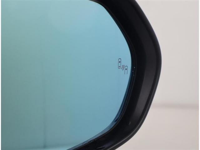 ヤリスクロス ハイブリッドＺ　フルセグ　メモリーナビ　バックカメラ　衝突被害軽減システム　ＥＴＣ　ドラレコ　ＬＥＤヘッドランプ　ワンオーナー（31枚目）