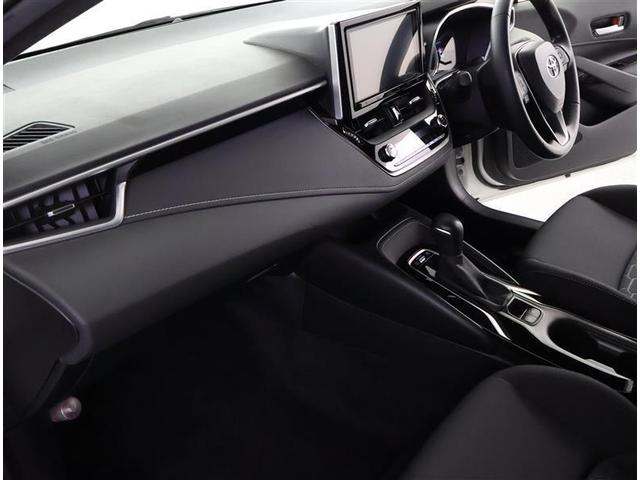 �����������f�U�C���̎����I