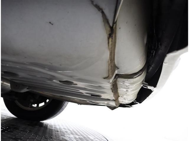 ヴォクシー ＺＳ　煌　９インチフルセグメモリーナビ　Ｂｌｕｅｔｏｏｔｈ　ＤＶＤ再生　バックカメラ　ＥＴＣ　両側電動スライド　ＬＥＤヘッドランプ　ウオークスルー　乗車定員７人　３列シート　フルエアロ　アイドリングストップ（21枚目）