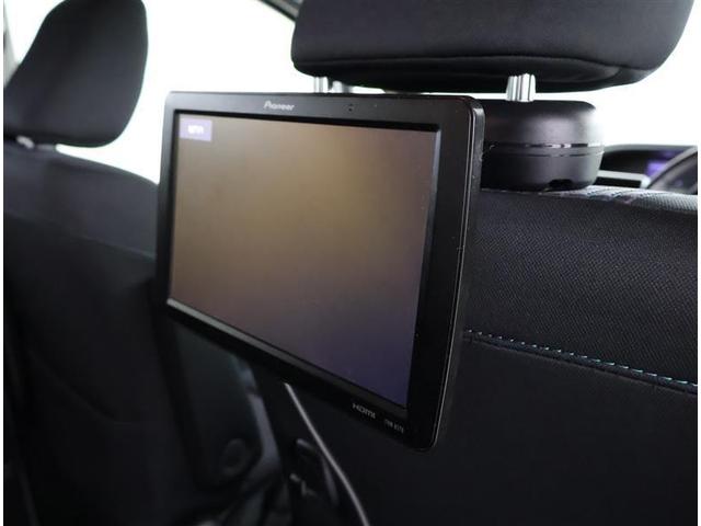 ヴォクシー ＺＳ　煌　９インチフルセグメモリーナビ　Ｂｌｕｅｔｏｏｔｈ　ＤＶＤ再生　バックカメラ　ＥＴＣ　両側電動スライド　ＬＥＤヘッドランプ　ウオークスルー　乗車定員７人　３列シート　フルエアロ　アイドリングストップ（23枚目）