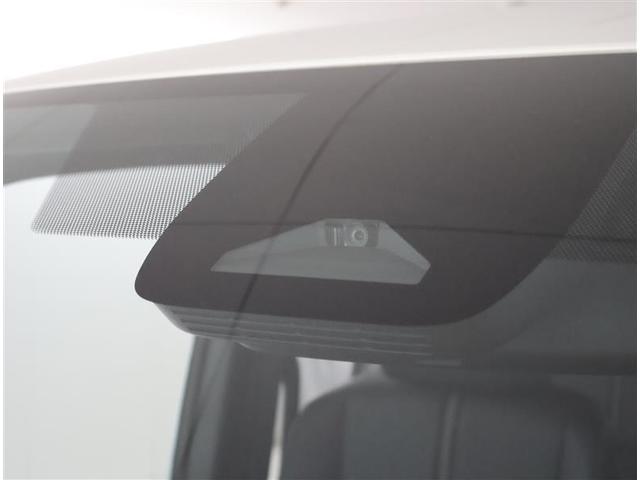 ノア ハイブリッドS-Z 快適利便パッケージ フルセグメモリーナビ Bluetooth DVD再生 後席モニター 全周囲カメラ ETC 両側電動スライド LEDヘッドランプ 乗車定員7人 ワンオーナー(9枚目)