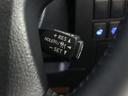 レーダークルーズコントロール(全車速追従機能付)付きです。車速に応じて追従支援してくれるので、ロングドライブも快適です。詳細は販売店スタッフまでおたずねください。