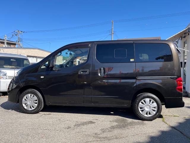 ＮＶ２００バネットバン ＧＸ　純正ナビ　バックモニター　ＥＴＣ　キーレス　ドライブレコーダー　フェンダーポール　両側スライドドア　フォグ　ＡＢＳ　マット　サイドバイザー（14枚目）