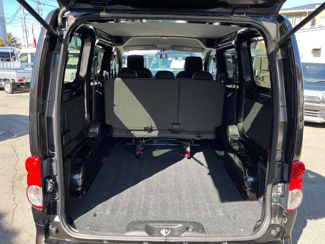 ＮＶ２００バネットバン ＧＸ　純正ナビ　バックモニター　ＥＴＣ　キーレス　ドライブレコーダー　フェンダーポール　両側スライドドア　フォグ　ＡＢＳ　マット　サイドバイザー（23枚目）