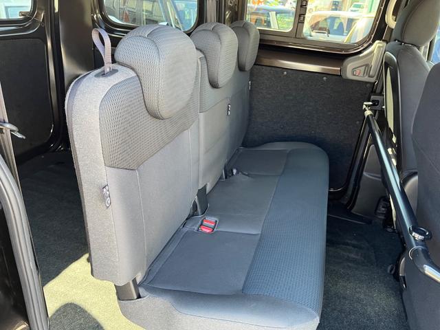 ＮＶ２００バネットバン ＧＸ　純正ナビ　バックモニター　ＥＴＣ　キーレス　ドライブレコーダー　フェンダーポール　両側スライドドア　フォグ　ＡＢＳ　マット　サイドバイザー（41枚目）