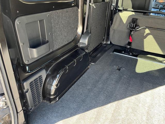 ＮＶ２００バネットバン ＧＸ　純正ナビ　バックモニター　ＥＴＣ　キーレス　ドライブレコーダー　フェンダーポール　両側スライドドア　フォグ　ＡＢＳ　マット　サイドバイザー（45枚目）