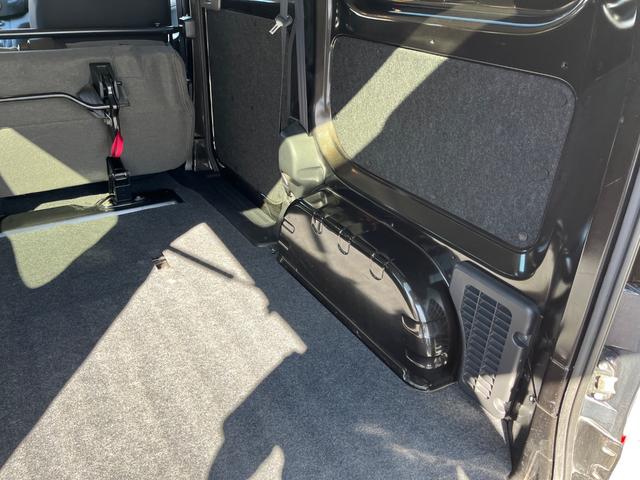 ＮＶ２００バネットバン ＧＸ　純正ナビ　バックモニター　ＥＴＣ　キーレス　ドライブレコーダー　フェンダーポール　両側スライドドア　フォグ　ＡＢＳ　マット　サイドバイザー（46枚目）