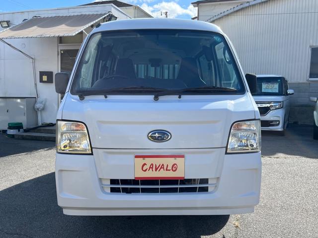 サンバーバン トランスポーター　キーレス　両側スライドドア　ヘッドライトレベライザー　パワーモード　サイドバイザー　カップホルダー　マット（9枚目）