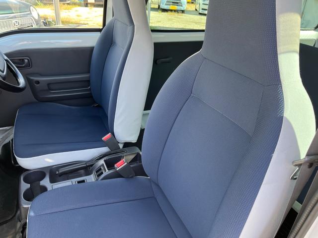 サンバーバン トランスポーター　キーレス　両側スライドドア　ヘッドライトレベライザー　パワーモード　サイドバイザー　カップホルダー　マット（49枚目）